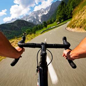 Jak jeździć na rowerze po górskich szlakach jak zawodowiec: Wskazówki i porady ekspertów